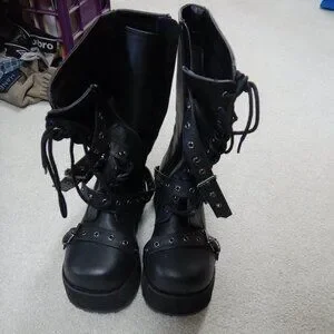 Demonia Trashville 205 boots